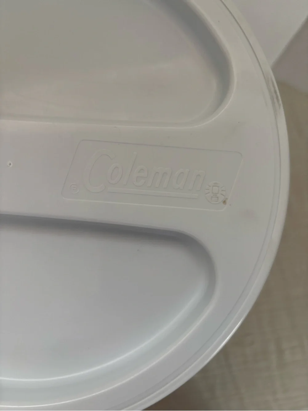 Coleman Red and White Insulated Beverage Cooler with Spigot